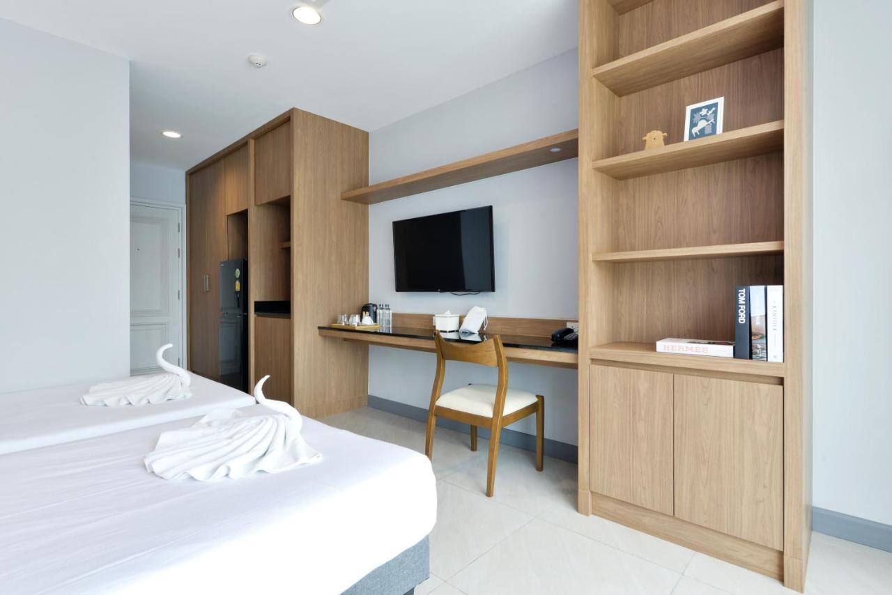 Vst Punnawithi Hotel Bangkok Exterior photo